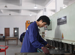 華路德五金車間